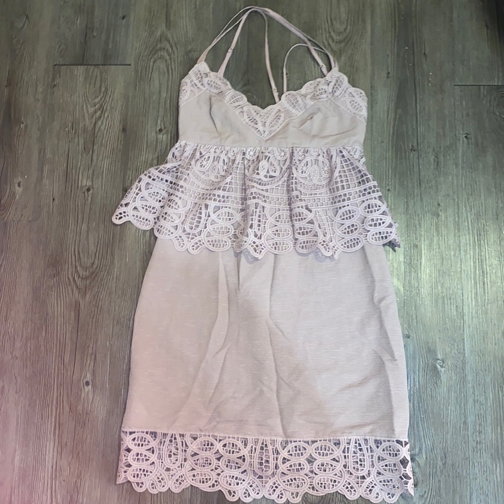 Gianni Bini peplum halter dress with lace nude pink